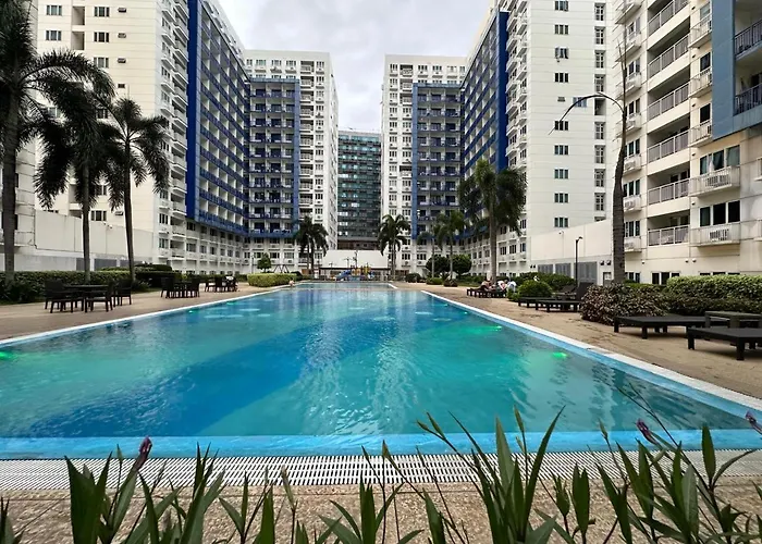 A & M Vacay - Sea Residences Mall Of Pasay 4*